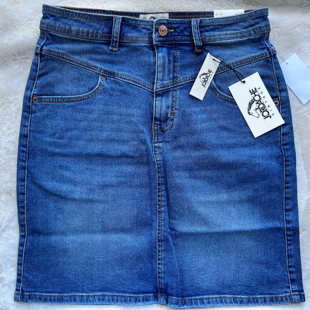 High blue jeans skirt size 28 ( M ) 99% COTTON
